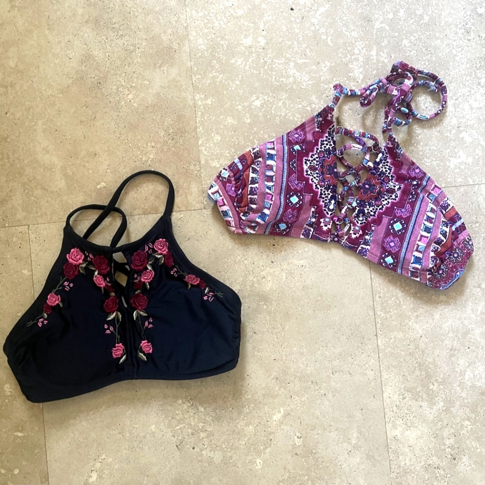2 Girls Swimsuit Tops Both Xsmall